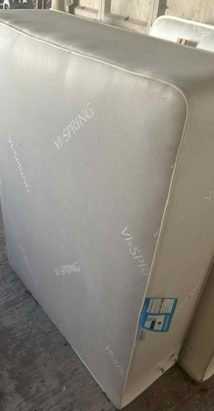 Photo of free Double bed (RH12) #2
