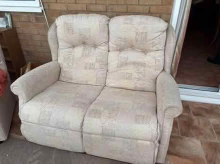Photo of free 2 Seater sofa and 2 chairs (Wiggenhall st Germans PE34) #1