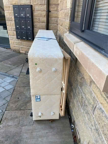 Photo of free Single divan bed (Mossley OL5) #1