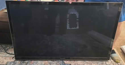 Photo of free 50" Panasonic flatscreen TV + mount (Parker Ave at Pearl, Aurora) #1