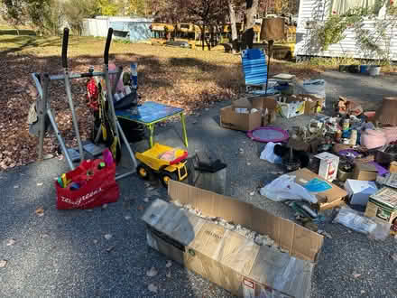Photo of free stuff (Near Lunenburg) #4