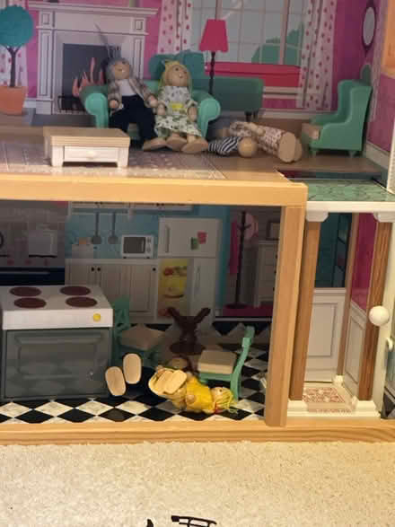 Photo of free Wooden Doll House (CR0) #2