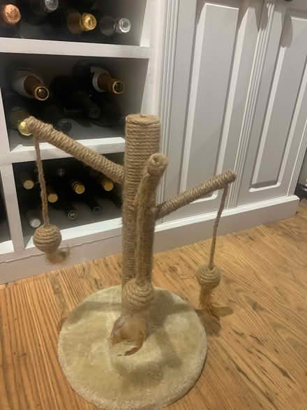 Photo of free Cat scratching post (Stourport Upon Severn) #1