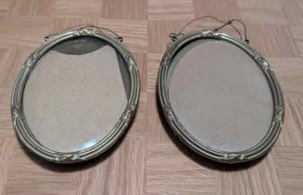 Photo of free 2x vintage oval picture frames (W7) #1