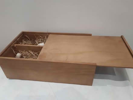 Photo of free Wooden hamper box (Letchworth (SG6)) #2