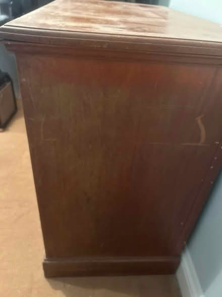 Photo of free Chest of drawers (Finchampstead RG40) #4