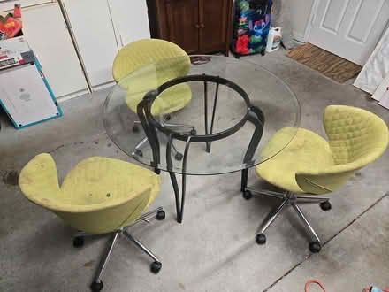 Photo of free Dinette set (Near Pineda & Wickham) #1
