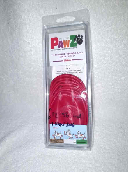 Photo of free x7 rubber dog boots, red, small size (Chilcompton) #1