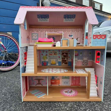 Photo of free Doll House (Hackney E9) #1