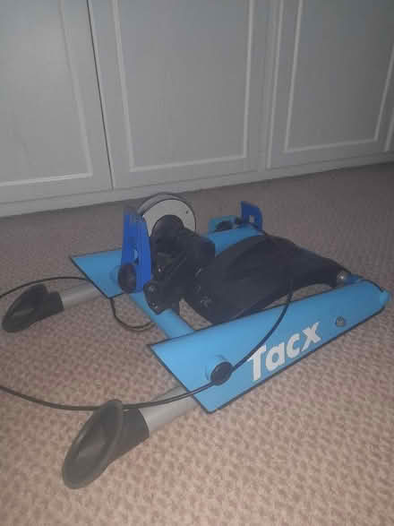 Photo of free TacX Bike Mount (Welling DA16) #1