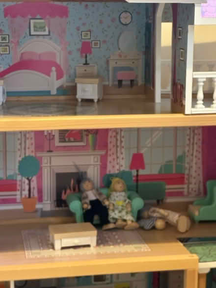Photo of free Wooden Doll House (CR0) #3