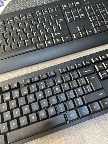 Photo of free 2 wireless keyboards. Not sure if working. (Southsea PO4) #3