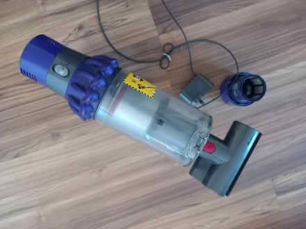 Photo of free Dyson cordless Vacuum (Bordon) #1