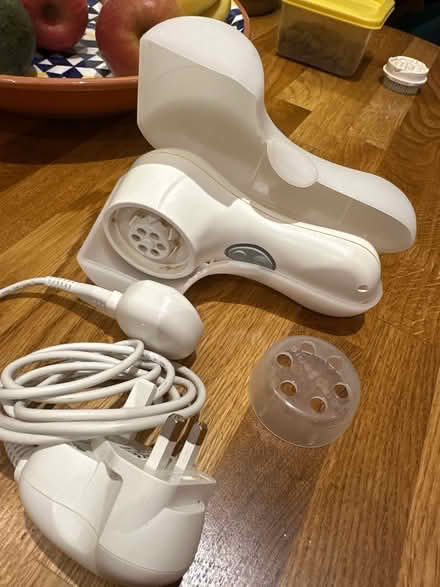 Photo of free Mia 2 Clarasonic face cleanser (Hitchin, Herts) #2