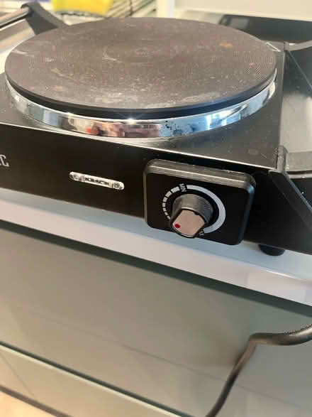 Photo of free Table Top Cooker (Luton) #3