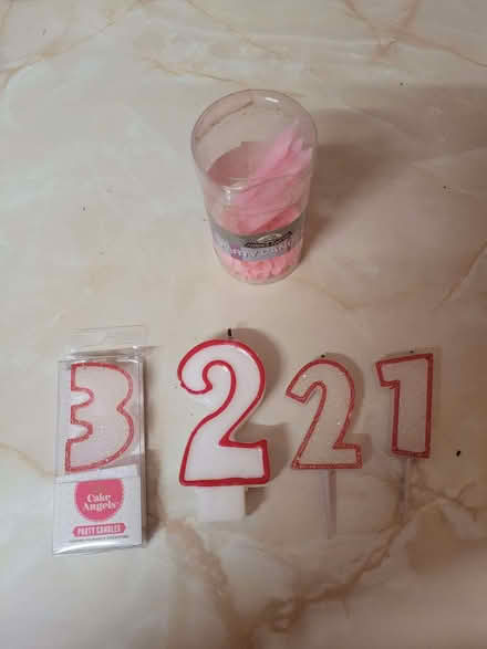 Photo of free Cake candles (Wokingham RG40) #1