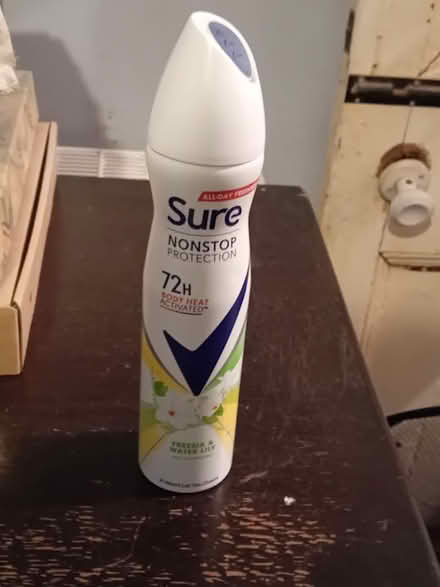 Photo of free Women's anti-perspirant (Kingsholm GL1) #1