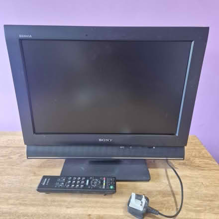 Photo of free Sony 19" Bravia LCD TV (Dringhouses YO24) #1