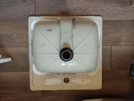 Photo of free Bathroom sink and mixer tap (Chesterfield S40) #2