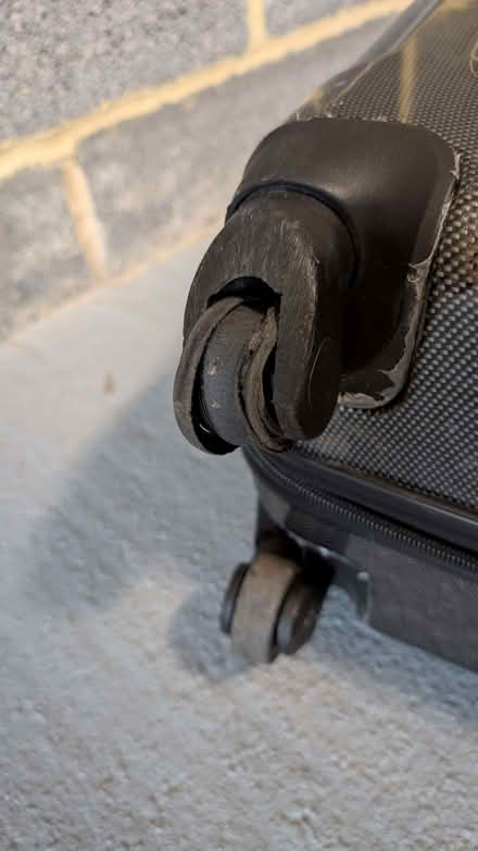 Photo of free Medium sized suitcase (Chesterton CB4) #1