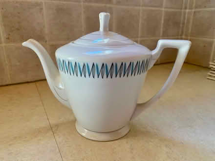 Photo of free Teapot. Very clean. No chips. (Eastbourne BN21) #1