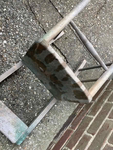 Photo of free Child’s Beech Chair (GU17) #3