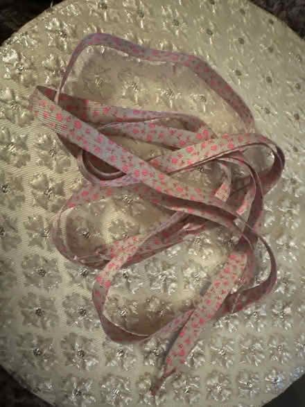 Photo of free Grey and pink shoelaces (Ashford TW15) #1