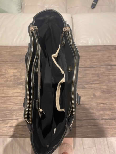 Photo of free Cream/Navy/Black hand bag (Streatham Hill) #3