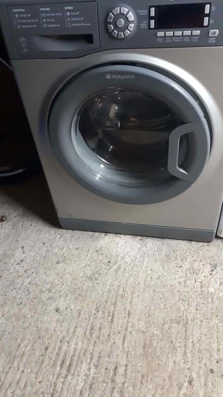 Photo of free Hotpoint Washing Machine Ultima WMUD 962 (Cressex HP12) #1