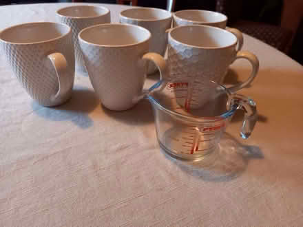 Photo of free 6 large mugs (Heaton Moor SK4) #1