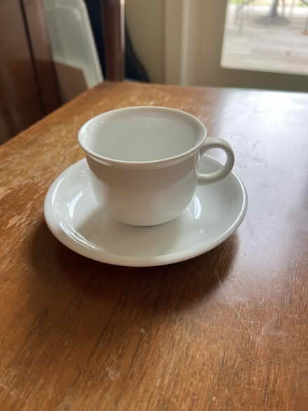 Photo of free cup and saucers (Midtown Palo Alto) #1