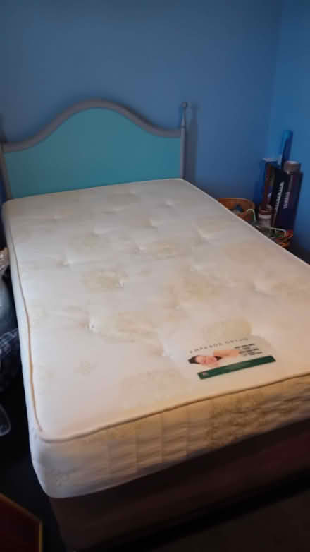 Photo of free 4 drawer divan bed and mattress (Lower Clapton E9) #1