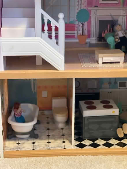 Photo of free Wooden Doll House (CR0) #4