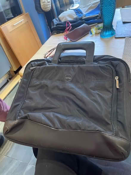 Photo of free Laptop bag (islington N1) #1