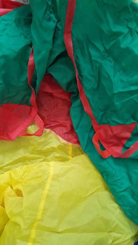 Photo of free Play parachute (Smiths Estate OX28) #2