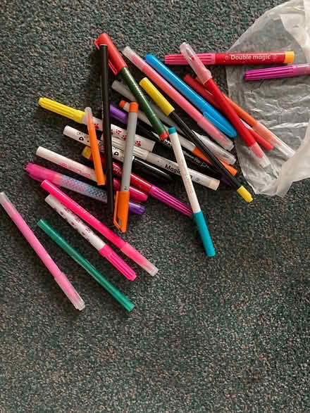 Photo of free Mixed pens (CM12) #1