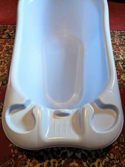 Photo of free 100L Plastic Baby Bath (PL4 Greenbank.) #2