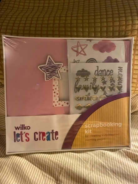 Photo of free Brand new scrapbooking kit (CT11) #1