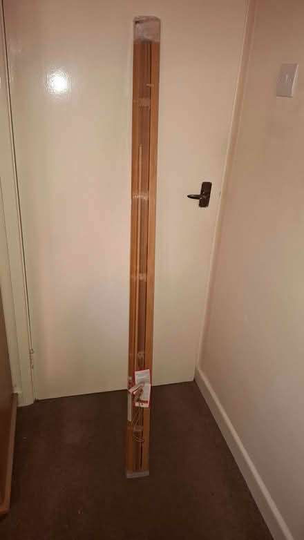 Photo of free Venetian blind (Petersfield GU32) #1