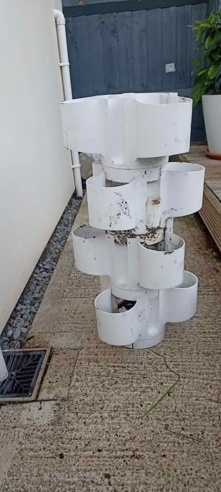 Photo of free Stacked planter (New Marston OX3) #3