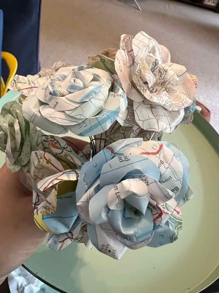 Photo of free Unique paper bouquet (Bermondsey SE16) #3