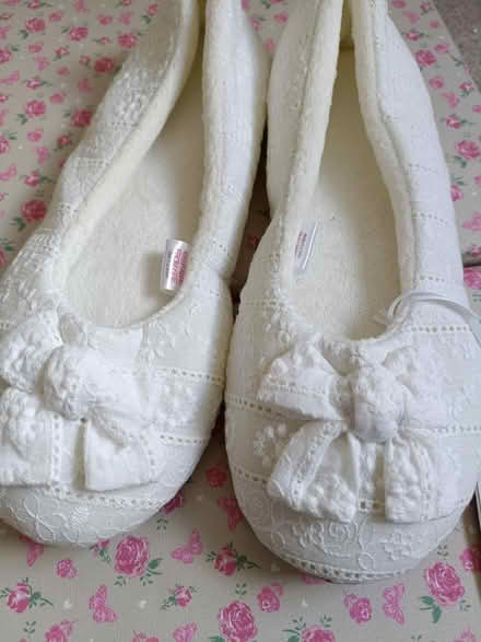 Photo of free New white slippers size 6 (Redhill RH1) #4
