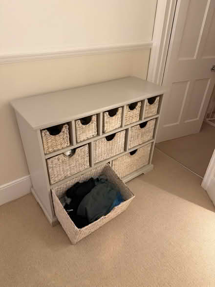 Photo of free Chest of drawers with baskets (Wandsworth SW12) #4