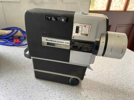Photo of free Super 8 Cine camera (Enfield EN1) #1
