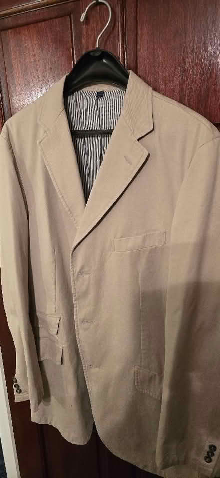 Photo of free Boden men's cream jacket size 46R (Great Moor SK7) #1