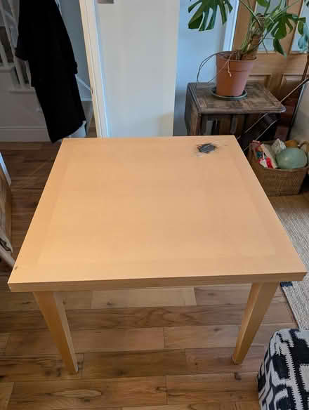 Photo of free Extendable Table (London, W13) #2