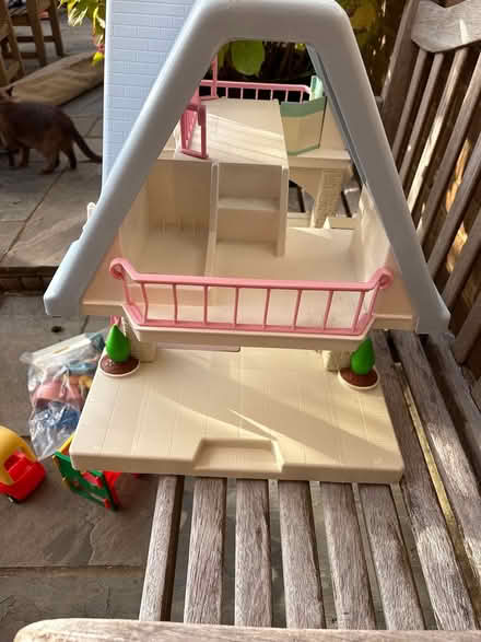Photo of free Little tykes dolls house (Boxmoor, Hemel Hempstead) #2