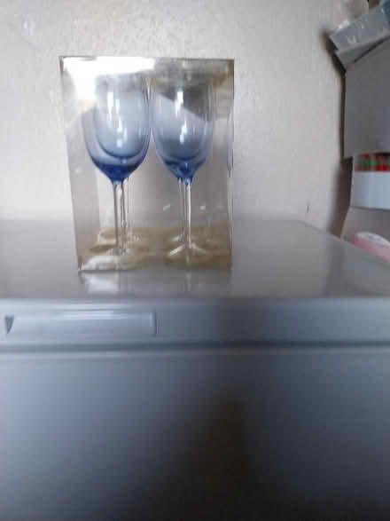 Photo of free 4 large blue wine glasses (Peasedown St John CP) #1