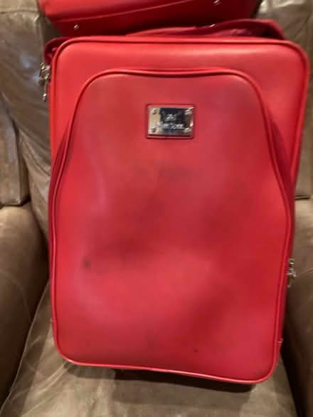 Photo of free suitcase/accessories(handle broke)) (Lafayette) #3