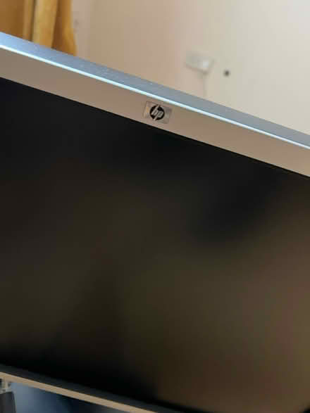 Photo of free HP monitor (SE6) #1